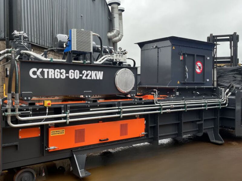 TR63 to-tam ballepresse - ReTec 3