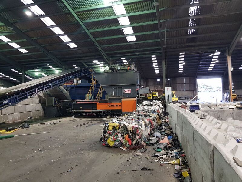 TR82 2-ram ballepresse - ReTec 8