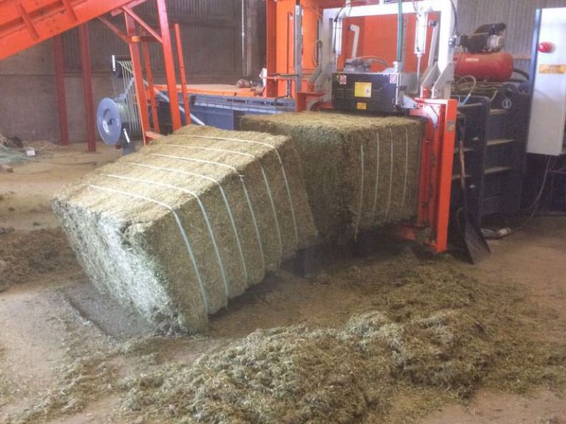 TR63 to-tam ballepresse - ReTec 4