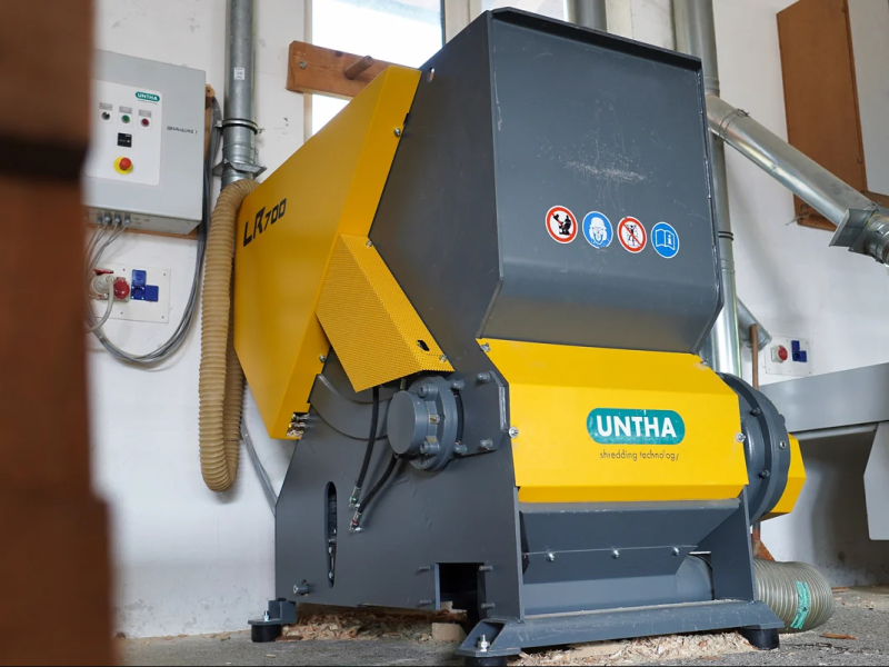 Untha lr700_ReTec