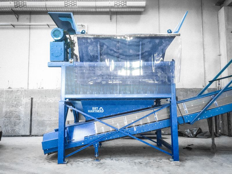 BRT Hartner poseåbner til små poser forfra - ReTec